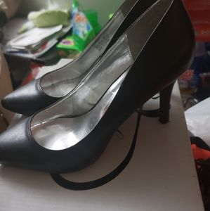 Womens shoes
